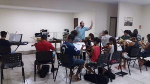 Dante Mantovani - Ensaio da Orquestra Jovem de Paraguaçu Paulista